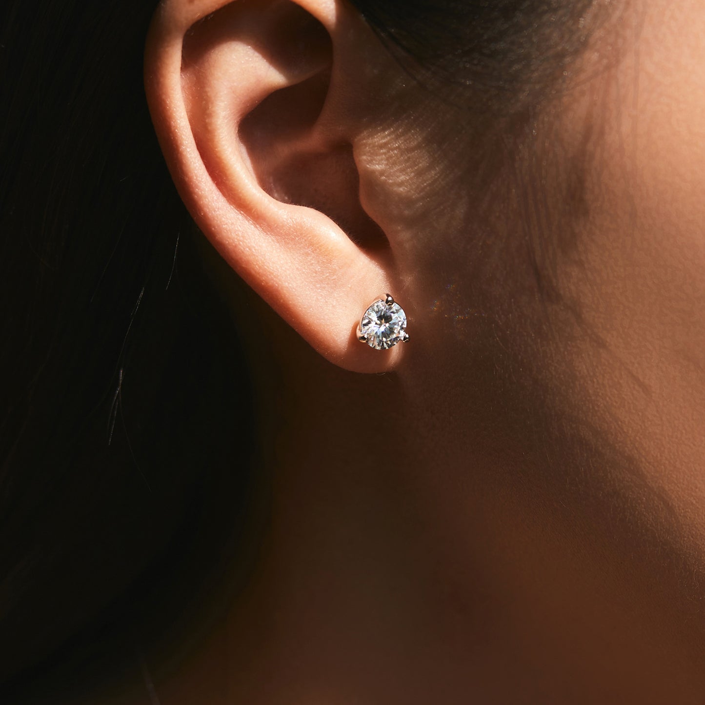 1 carat moissanite s925 sterling silver classic simple basic super shiny three-claw earrings