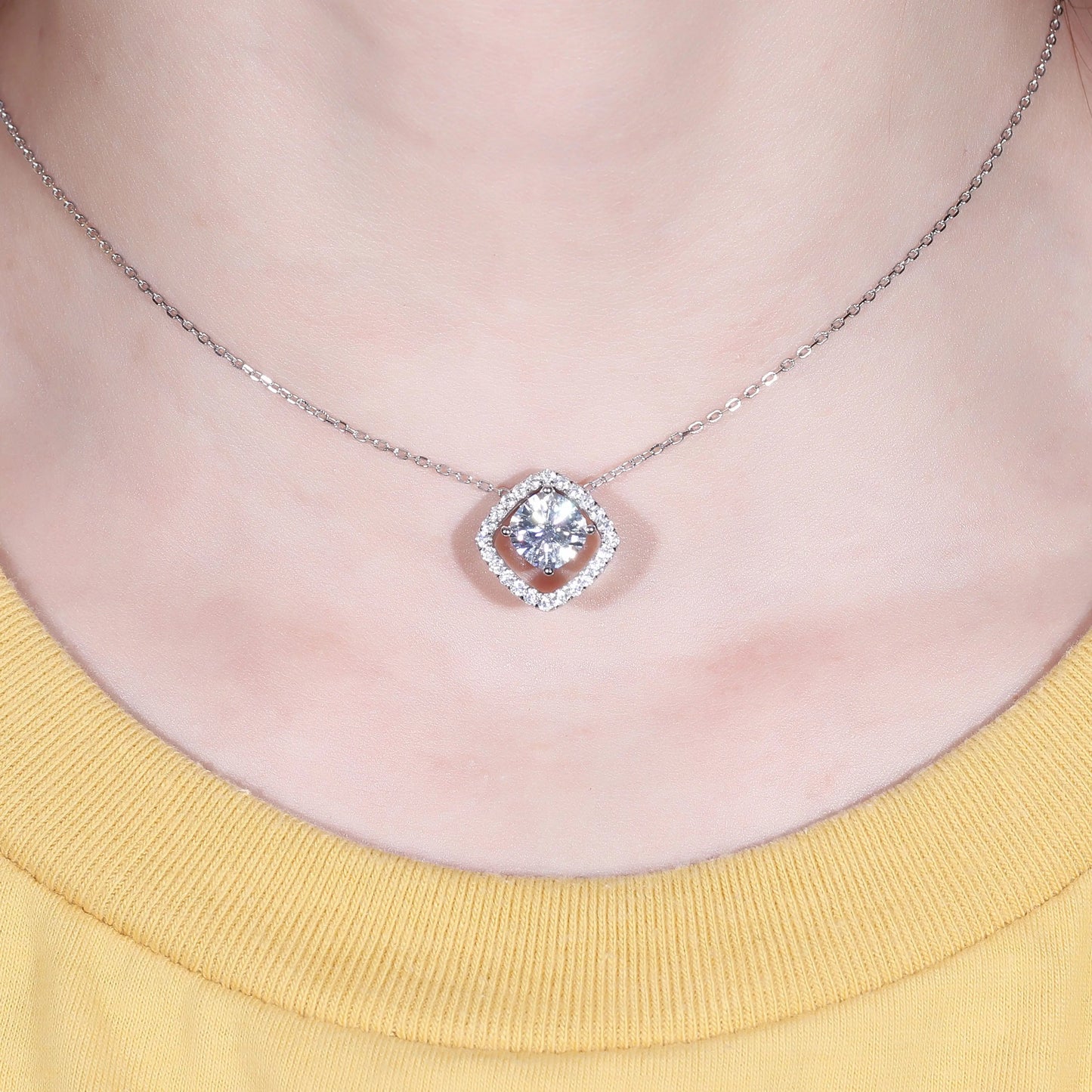 White Gold 14k Chain / Moissanite Necklace / Pendant 2ct Center Stone
