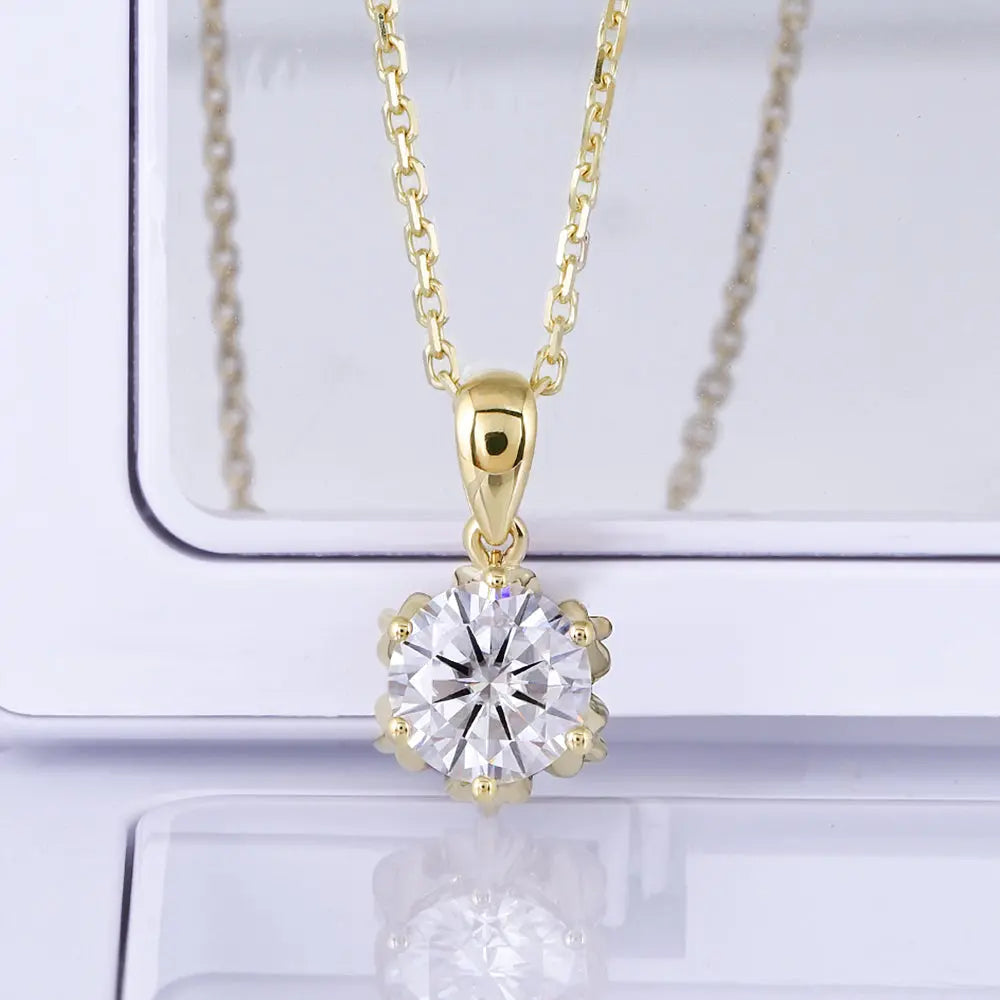 18k Yellow Gold Flower Pendant Necklace Moissanite 1ct