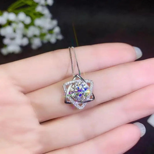 Platinum Plated Silver Moissanite Cute Necklace for Girlfriend 2ct Center Stone