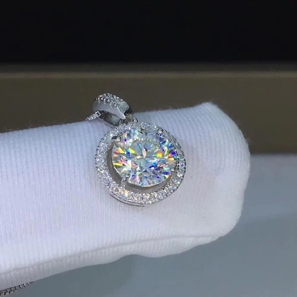 Silver Halo Moissanite Best Necklace Pendants 1ct Center Stone