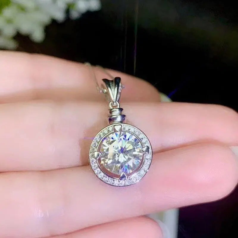White Gold Plated Halo Moissanite Best Necklace Chains 0.5ct - 3ct Center Stones