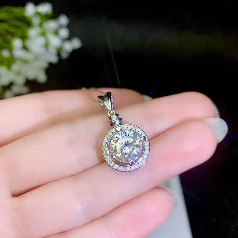 White Gold Plated Halo Moissanite Best Necklace Chains 0.5ct - 3ct Center Stones