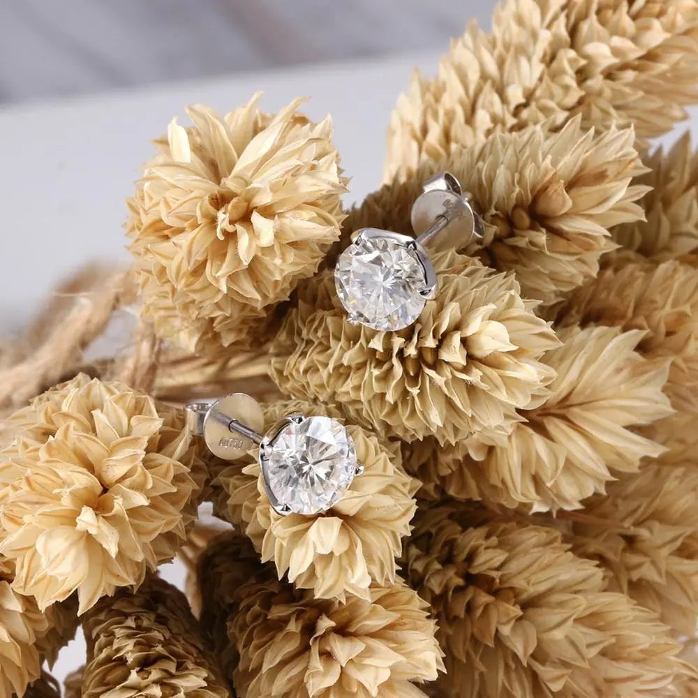 14k / 18k White Gold Moissanite Stud Earrings for Sale 2ctw