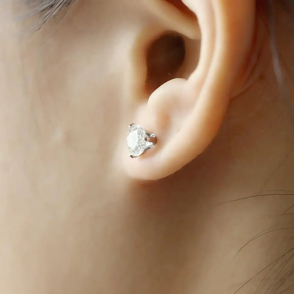 14k / 18k White Gold Moissanite Stud Earrings for Sale 2ctw