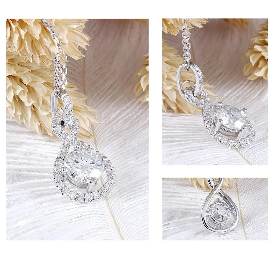 14k White Gold Pendant Necklace