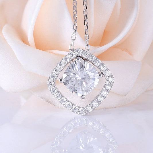 White Gold 14k Chain / Moissanite Necklace / Pendant 2ct Center Stone