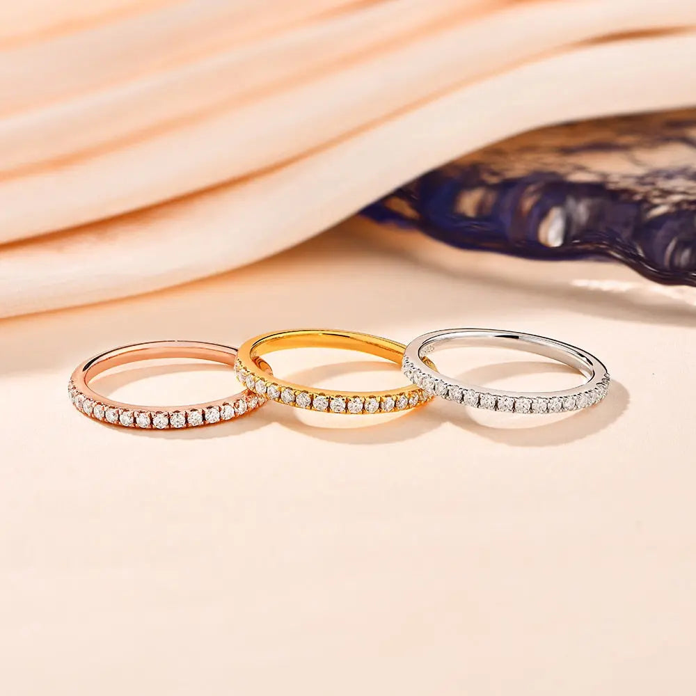 PLATED SILVER MOISSANITE ANNIVERSARY / WEDDING BAND 0.27ctw